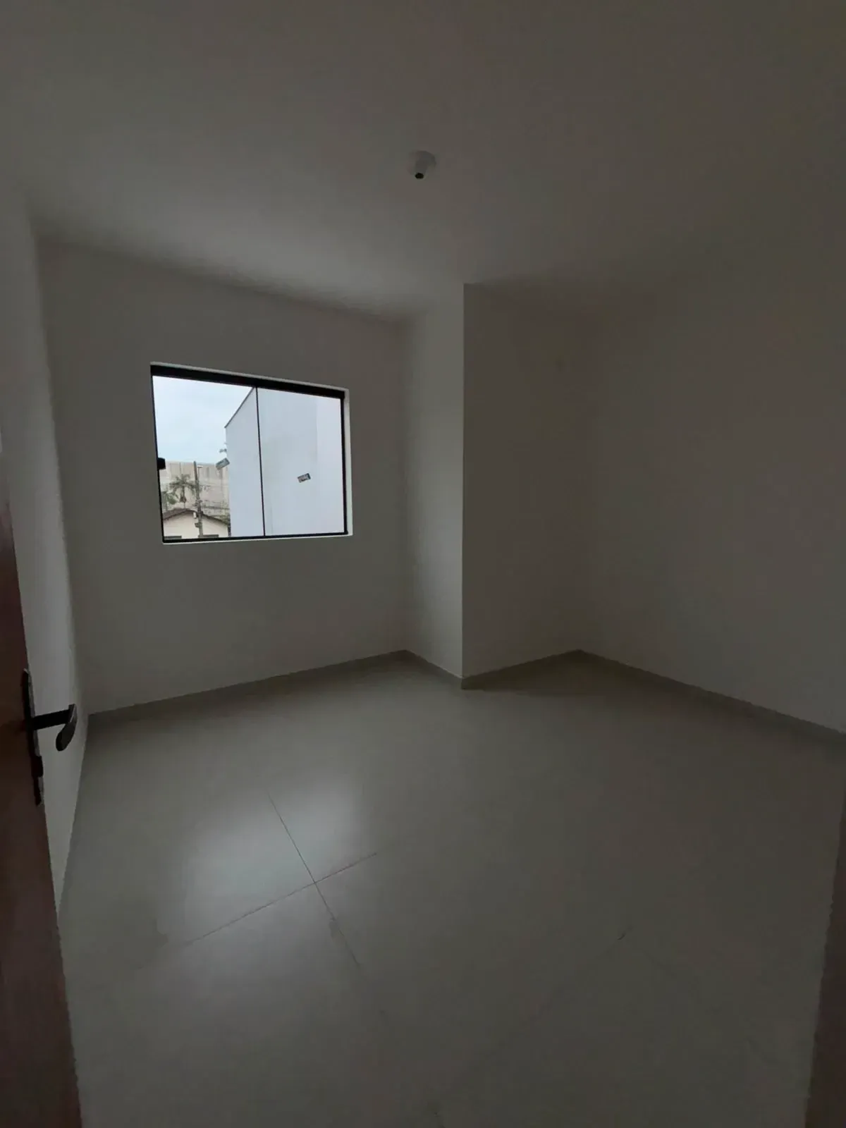 Foto do imóvel: Sobrado com 2 Quartos à Venda, 66 m² em Aventureiro - Joinville