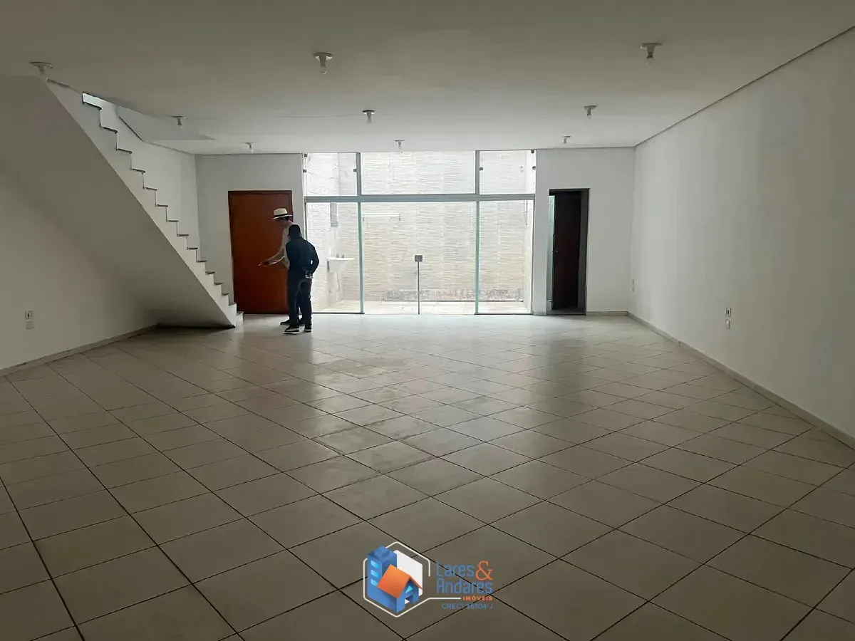 Imagem Casa comercial para venda em Vila Gomes Cardim, 534m²