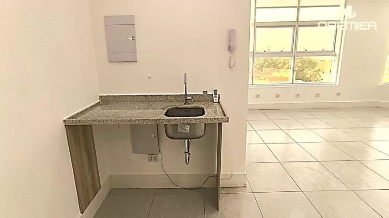 Imagem SALA COMERCIAL DE 48M² PARA VENDA, COM 2 WC...#039;S, SACADA E 1 VAGA - ED GOLDEN OFFICE EM JUNDIAÍ SP
