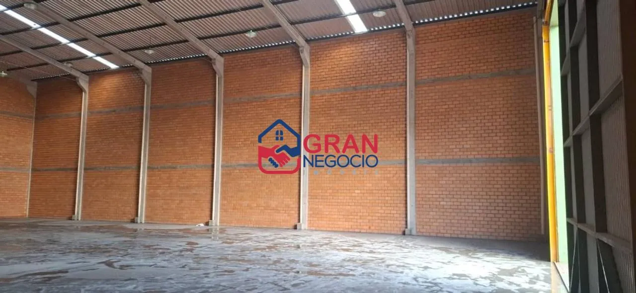 Imagem Barracão para alugar, 600 m² por R$ 15.000,00/mês - Butiatuva - Campo Largo/PR