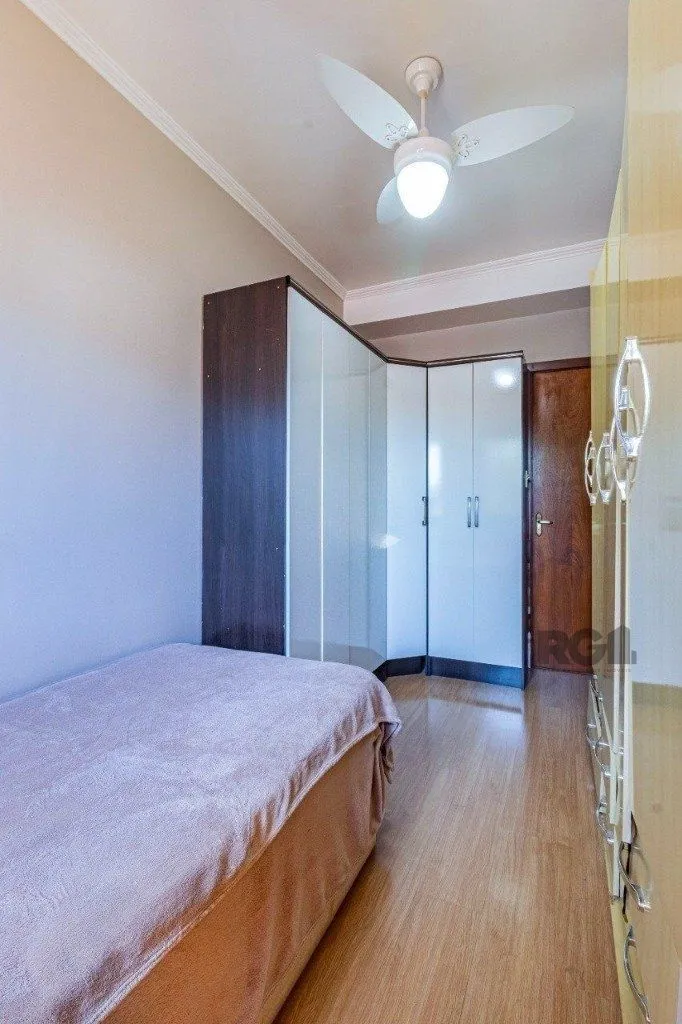 Imagem Casa de 3 dormitórios no bairro Cavalhada