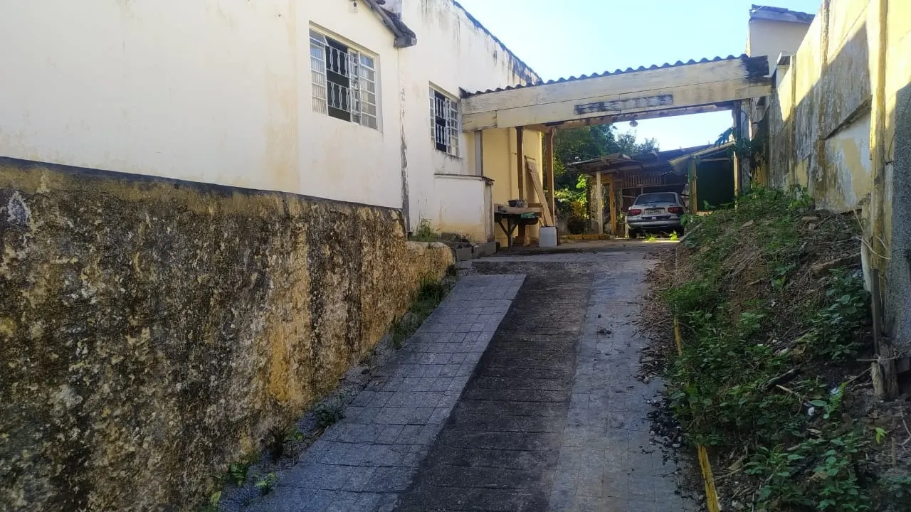 Imagem Terreno à venda 700M², Centro, Pindamonhangaba - SP