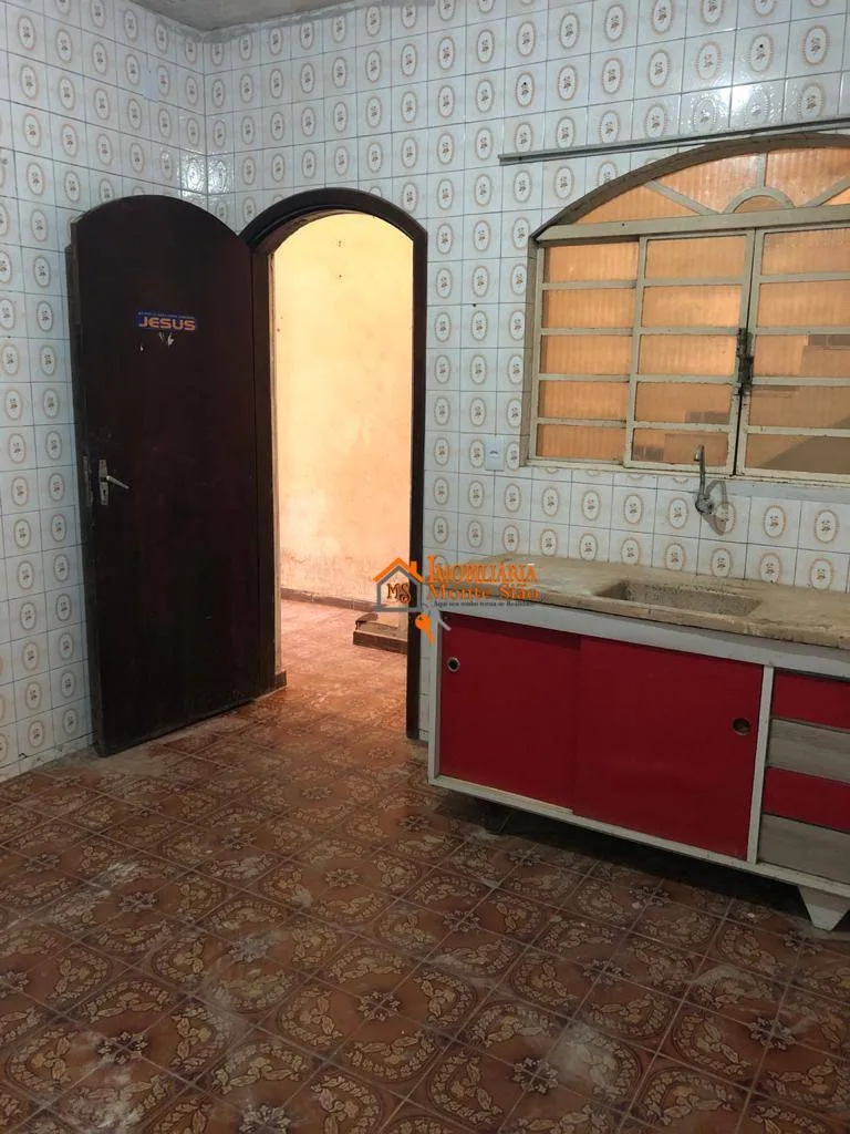 Imagem Sobrado com 7 dormitórios à venda, 268 m² por R$ 650.000,00 - Jardim Bela Vista - Guarulhos/SP