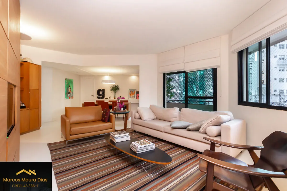 Imagem apartamento de 120m² com 3 dormitórios, sendo 1 suíte, sala para dois ambientes e 2 vagas. Edifício com Lazer e Portaria 24 hs