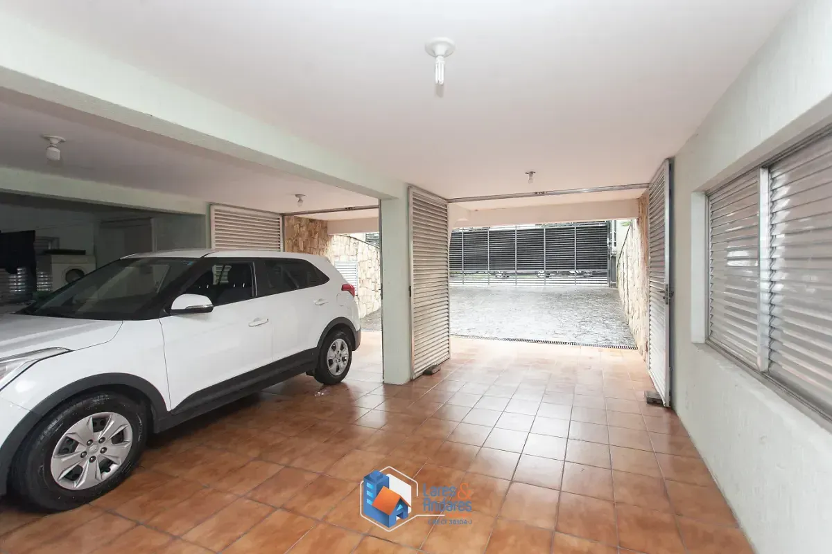 Imagem Sobrado para venda em City América com 6 quartos, sendo 4 suítes, 419m²