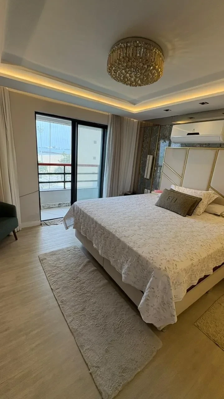 Imagem Apartamento com 3 Quartos à Venda, 225 m² em Meireles - Fortaleza