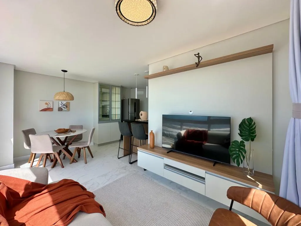Imagem Apartamento 2 Dormitórios - Bairro Zona Nova