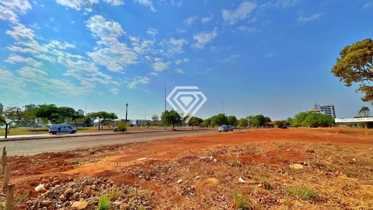Imagem Lote Comercial de 1.800 m² na Av. Teotônio Segurado, na 401 Sul