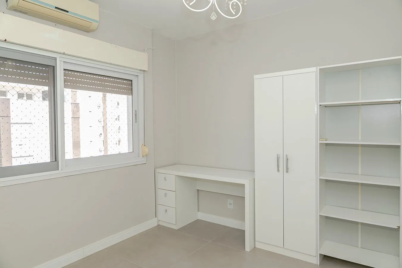 Imagem Belo Apartamento no Condominio Vergéis