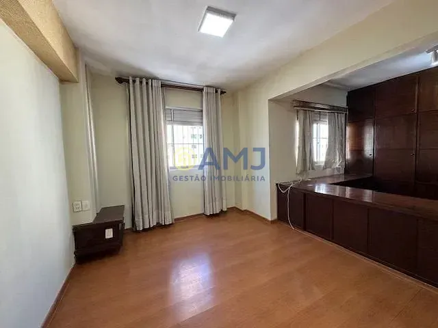 Imagem COBERTURA PARA LOCAÇÃO | 3 QUARTOS | CONDOMÍNIO LISBOA | SETOR OESTE - GOIÂNIA