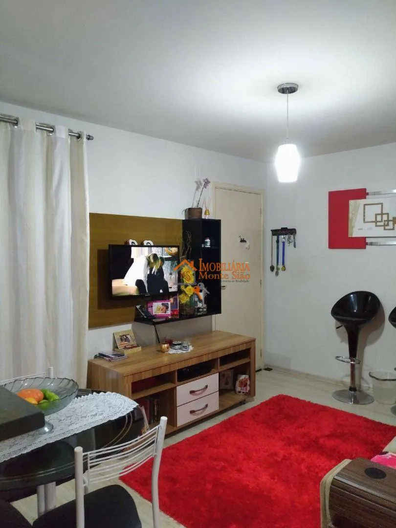 Imagem Apartamento com 2 dormitórios à venda, 45 m² por R$ 245.000,00 - Água Chata - Guarulhos/SP