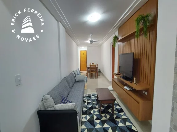 Imagem 3 quartos sendo uma suíte com varanda duas vagas de garagem no Centro de Guarapari a 150 metros da orla da Praia das Castanheiras