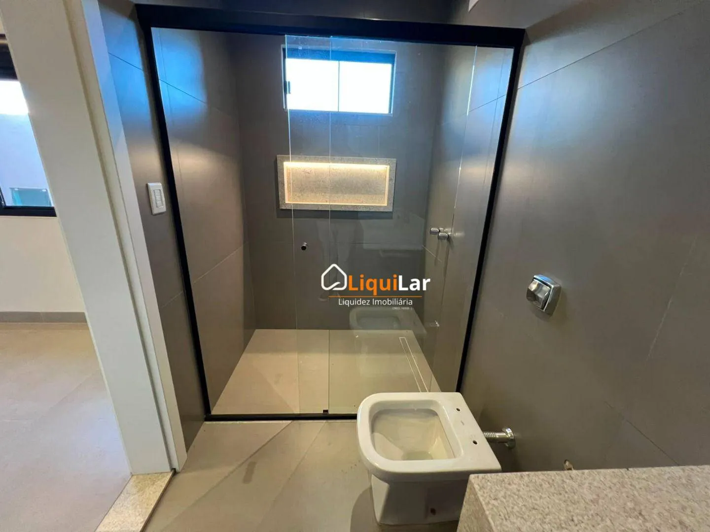 Imagem Sobrado Novo no Carandá Bosque com 3 Suítes, Piscina com Hidromassagem e Espaço Gourmet