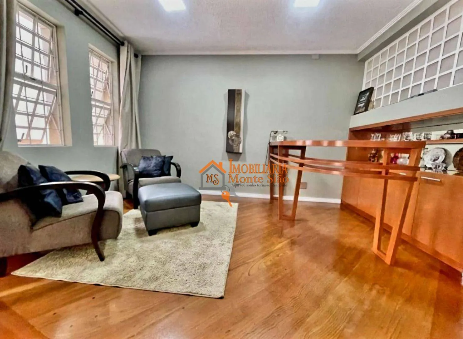 Imagem Sobrado com 4 dormitórios à venda, 512 m² por R$ 1.690.000,00 - Vila Rosália - Guarulhos/SP