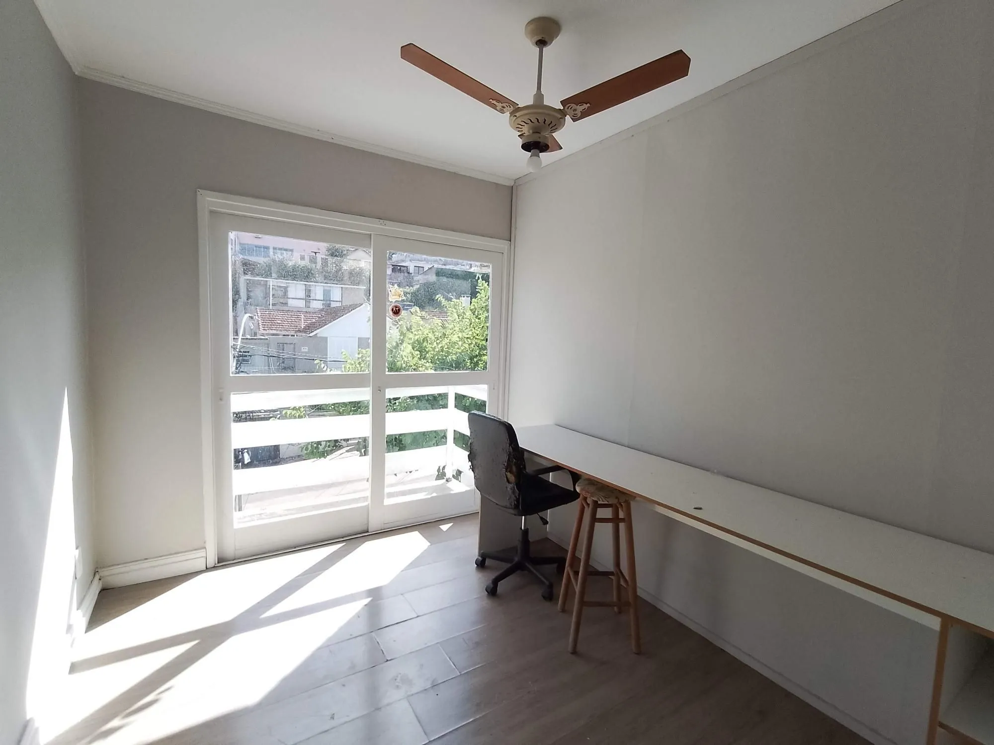 Imagem Apartamento 2 dormitórios com sacada e vaga perto da PUC