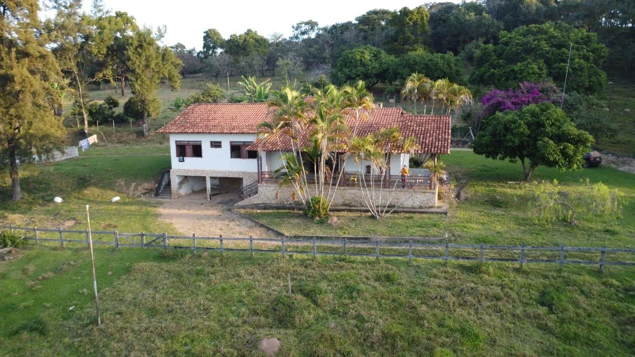 Foto do imóvel Fazendinha à Venda em Cláudio/MG 63 Hectares de Terra