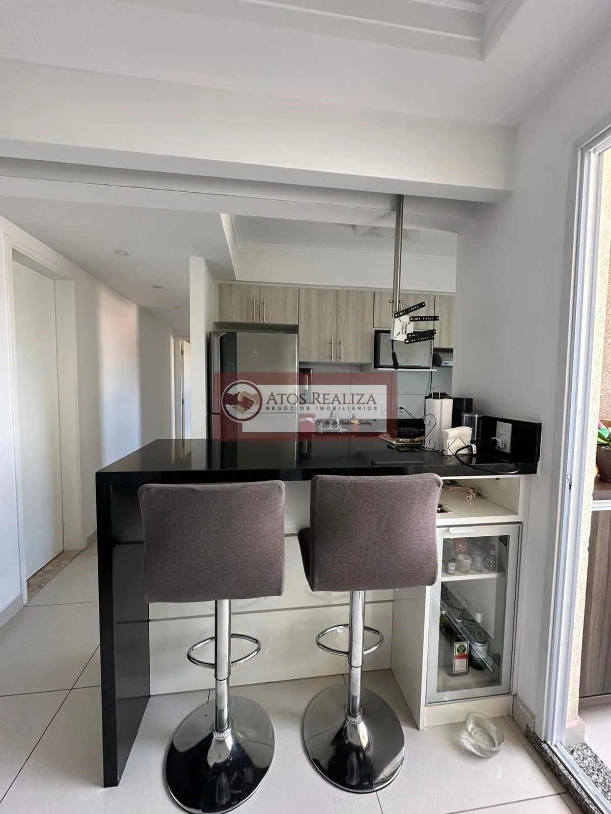 Imagem Vendo Oportunidade em Jabaquara. Apartamento 54m2, com 2 Dormitorios, 1 Suíte, 2 sala, sacada, Piscina, 1 vaga de garagem, R$: 485.000 Valor de oportunidade.