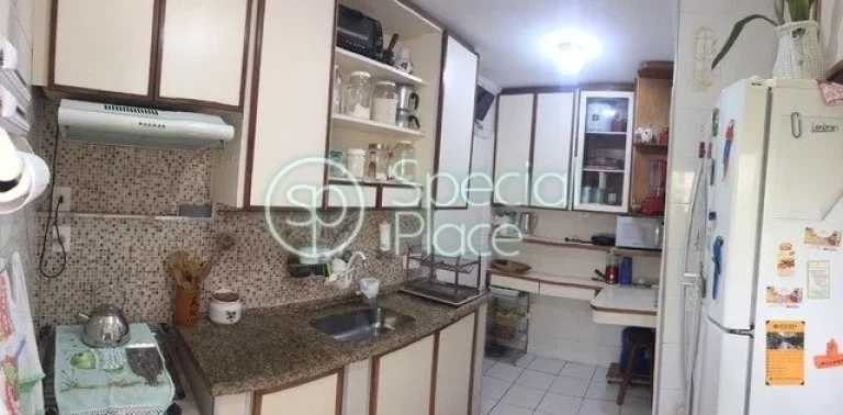 Imagem 87 metros 3 dormitórios 1 suíte 1 vaga Apartamento com 3 dormitórios, sendo 1 suíte, um banheiro...