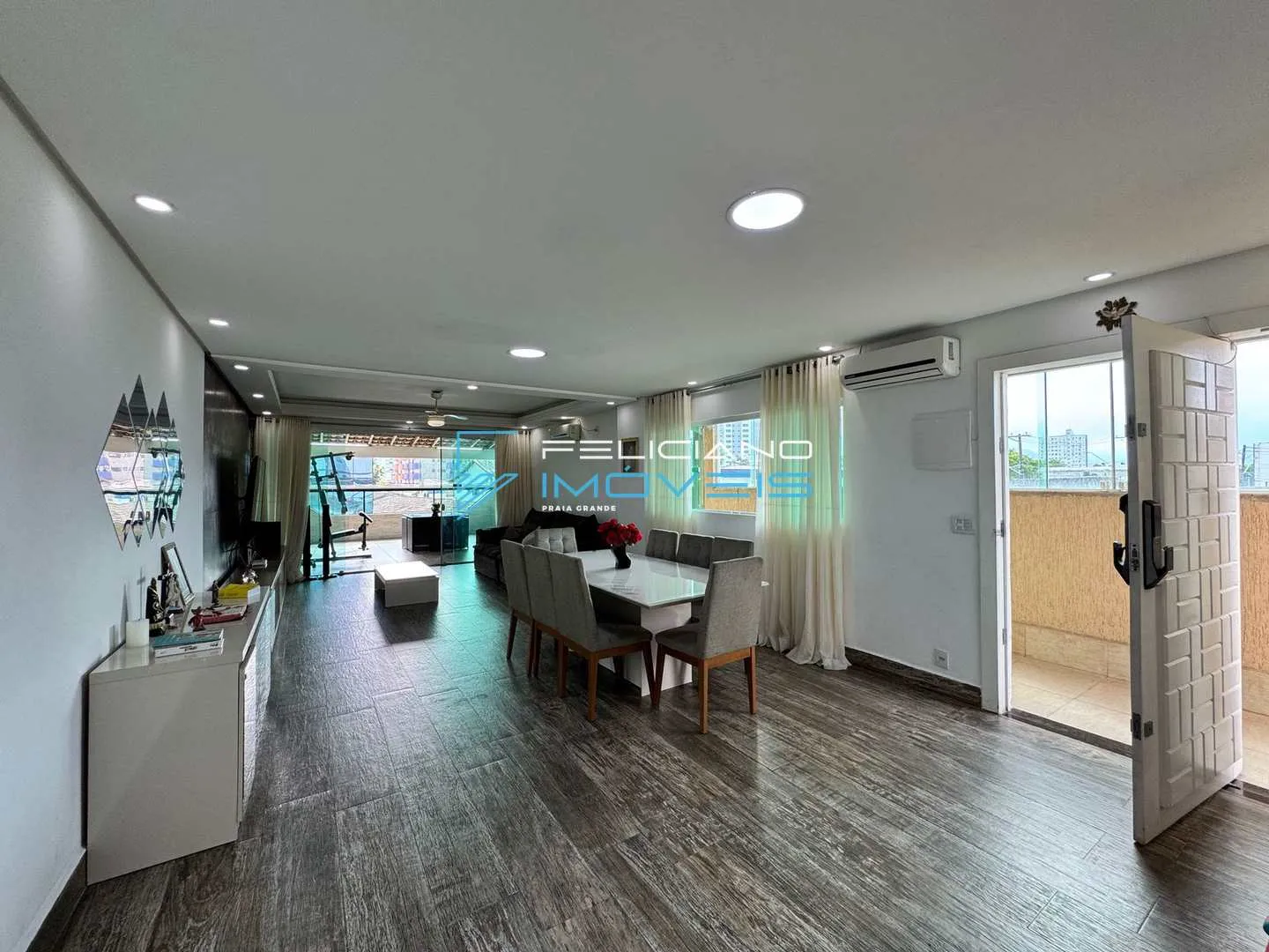 Imagem Casa com 3 quartos, Boqueirão, Praia Grande - R$ 1.79 mi, Cod: 5559
