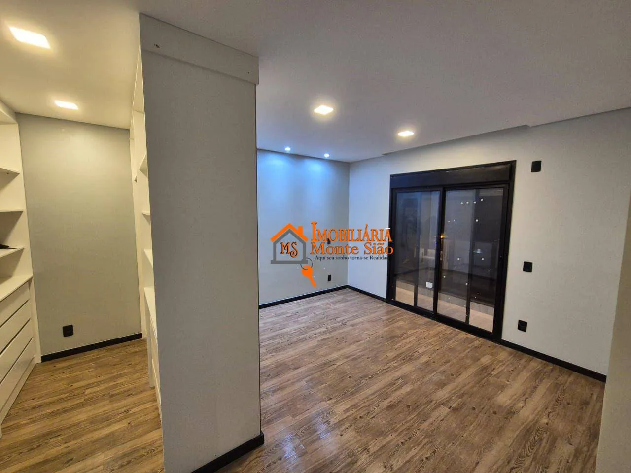 Imagem Casa com 4 dormitórios à venda, 175 m² por R$ 1.890.000,00 - Cézar de Souza - Mogi das Cruzes/SP