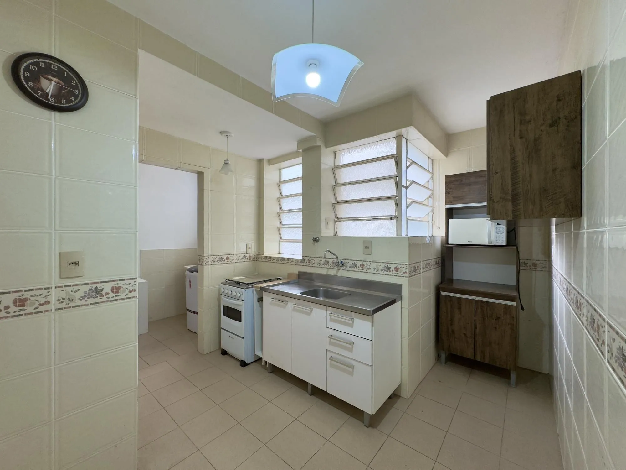 Imagem Apartamento de 2 dormitórios, super amplo e bem iluminado no Centro Histórico