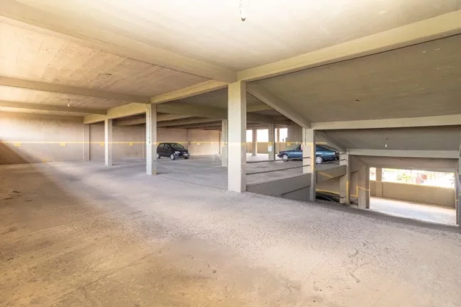 Imagem Edifício Comercial para venda no bairro Jardim Lindóia em Porto Alegre