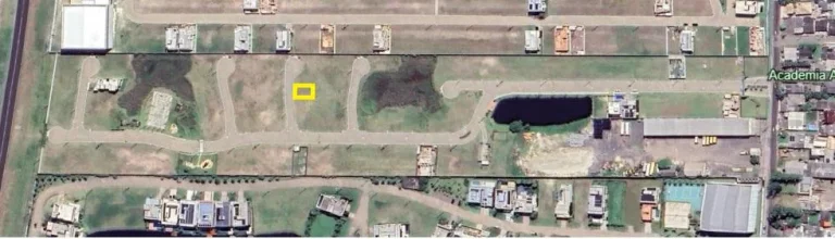 Imagem Terreno em Condomínio - Bairro Centro