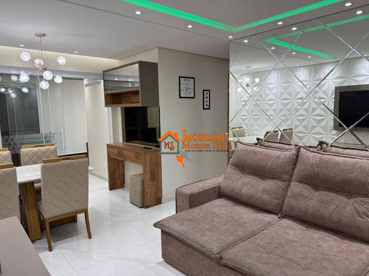 Imagem Apartamento com 2 dormitórios para alugar, 66 m² por R$ 6.500,00/mês - Jardim Flor da Montanha - Guarulhos/SP
