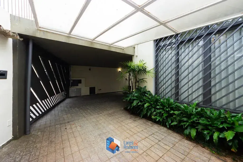 Imagem Casa à venda 4 Quartos 2 Suites 3 Vagas 303M² Alto da Boa Vista São Paulo - SP