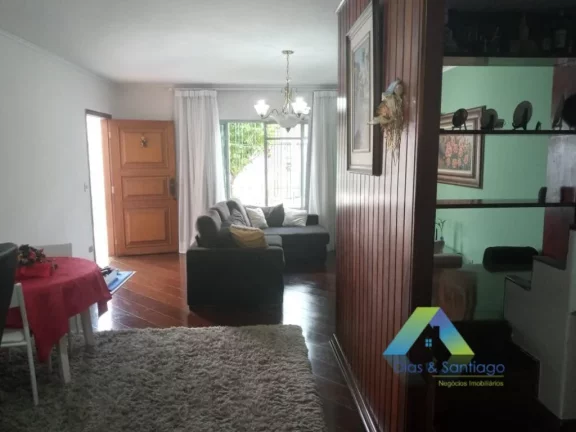 Foto do imóvel Sobrado com 3 Quartos e 4 banheiros à Venda, 170 m² por R$ 669.900