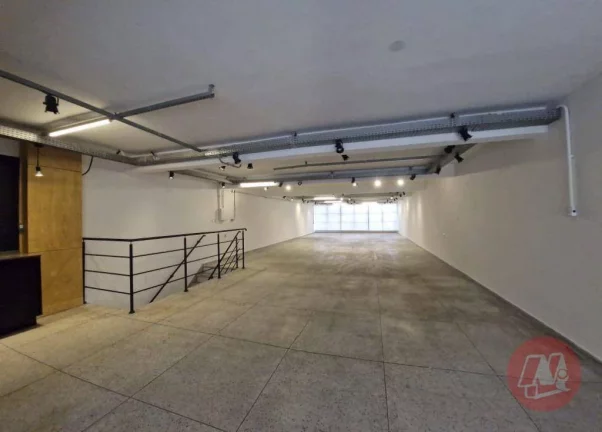 Imagem Loja para alugar, 380 m² por R$ 12.188,32/mês - Rio Branco - Porto Alegre/RS