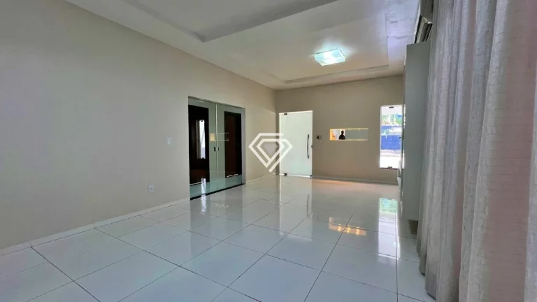 Imagem Casa 4 quartos – 205 Sul