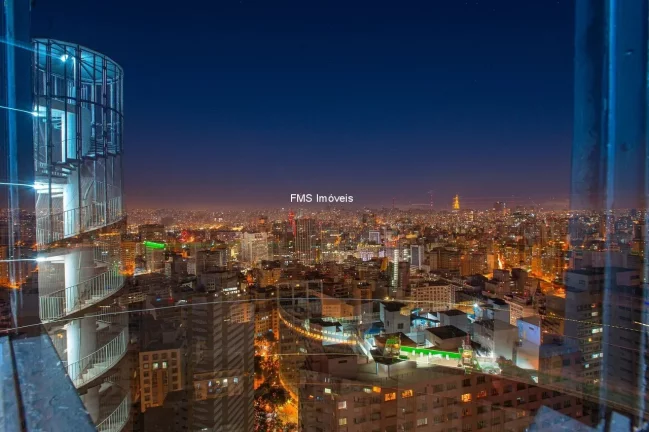 Imagem Apartamento à venda em São Paulo, República, 1 quarto, 1 sala, 1 banheiro, 28m² de área!