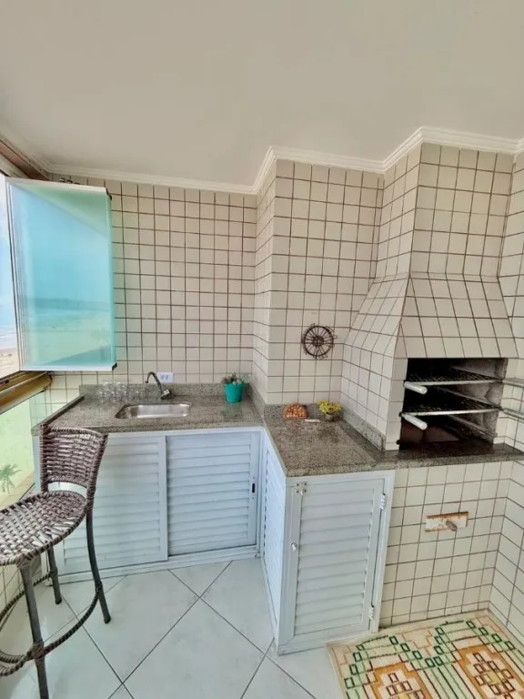 Imagem APARTAMENTO COM 173,00 m² - AVIAÇÃO - PRAIA GRANDE SP