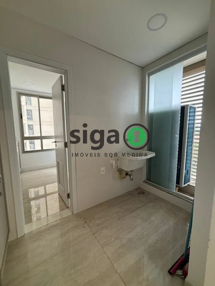 Imagem Residência de Alto Padrão na Cidade Jardim com 3 Suítes e 3 Vagas