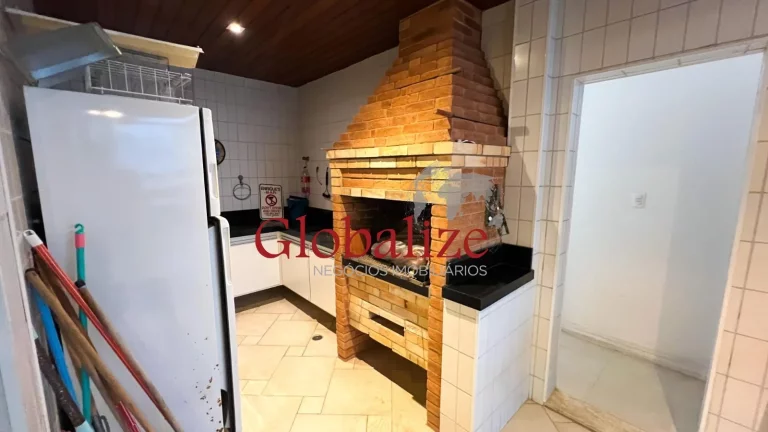 Imagem Cobertura Duplex à venda com 404m², 4 Dormitórios e 3 vagas na Ponta da Praia - Santos por R$ 1.600.000,00.