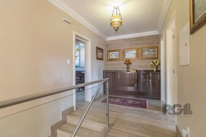 Imagem Casa 280m² - 3 dormitórios, 1 suíte, 2 vagas no bairro Jardim Itú