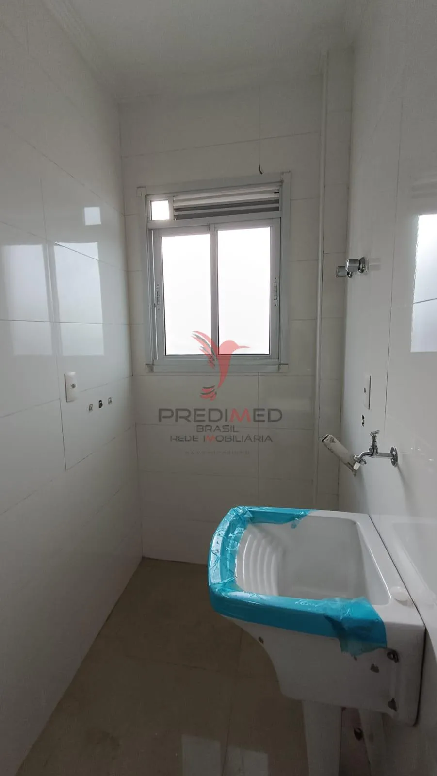 Imagem Apartamento com varandão novo de 3 Suites á venda com vista mar no Tupi, Praia Grande