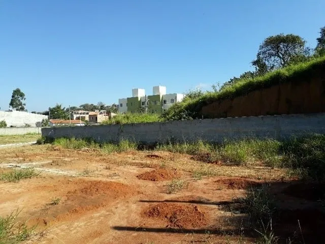 Foto do imóvel Terreno à venda 550M², Jardim Santa Tereza, Taubaté - SP