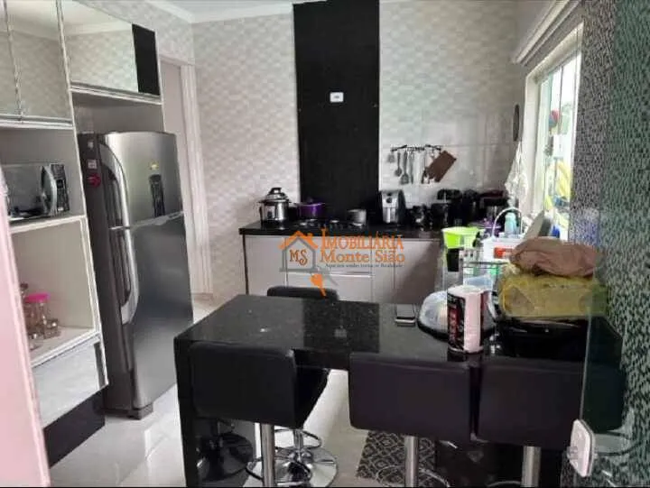 Imagem Sobrado com 3 dormitórios à venda, 200 m² por R$ 630.000,00 - Bonsucesso - Guarulhos/SP