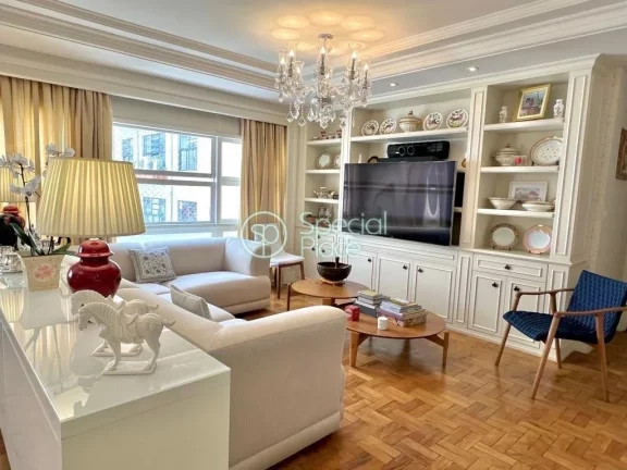 Excelente apartamento no Jardim América - 173m² de área privativa - Reformado e modernizado ao la...