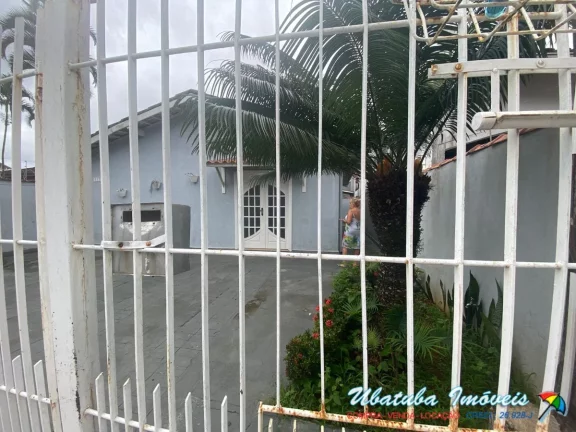 Imagem Linda Casa muito bem localizada no Centro