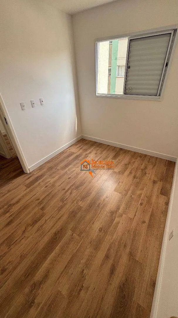 Imagem Apartamento com 2 dormitórios à venda por R$ 250.000,00 - O Pequeno Coração - Itaquaquecetuba/SP