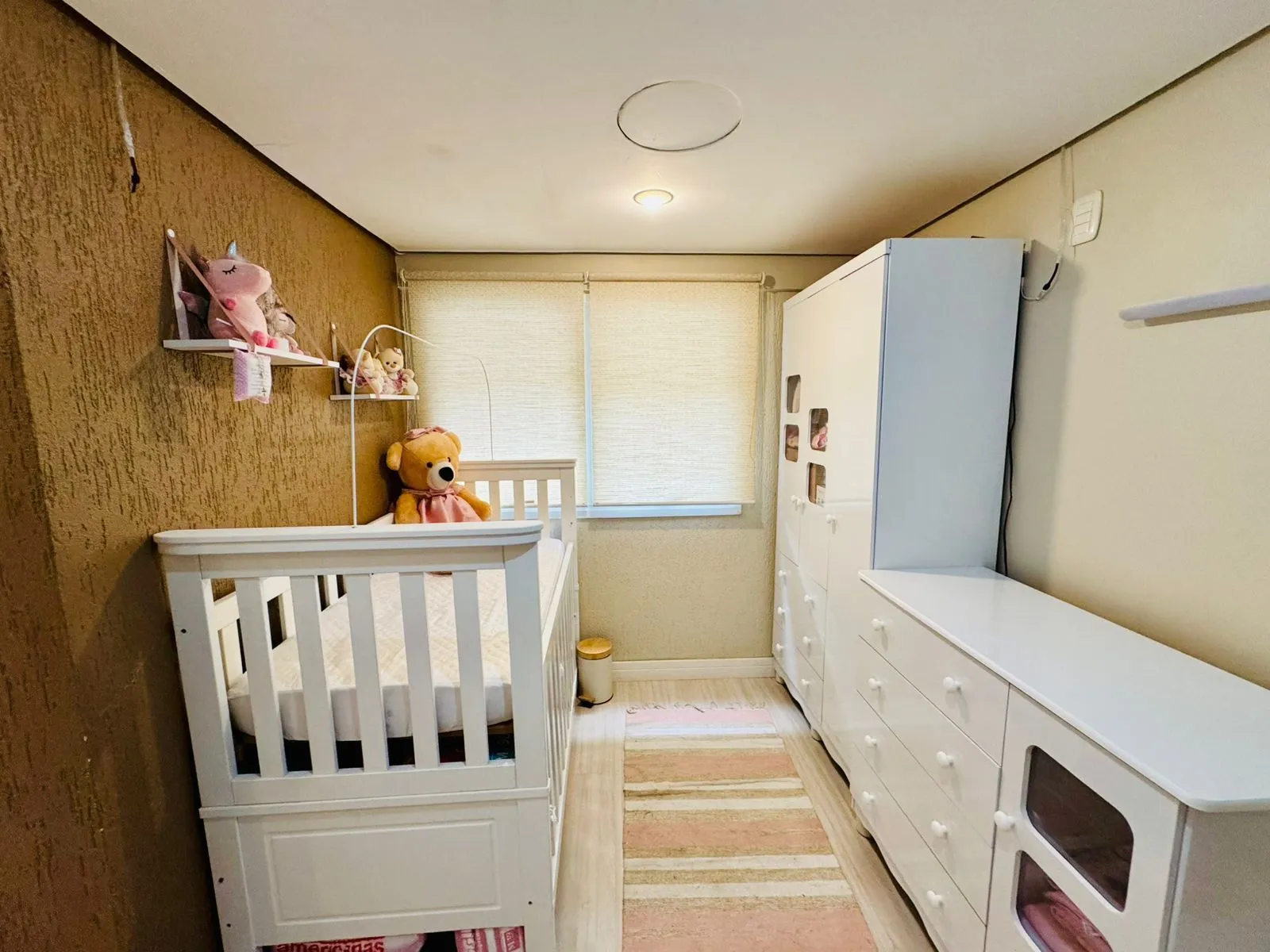 Imagem Duplex na Bela Vista, 2 dormitórios com espaço para home office, lareira e 2 vagas