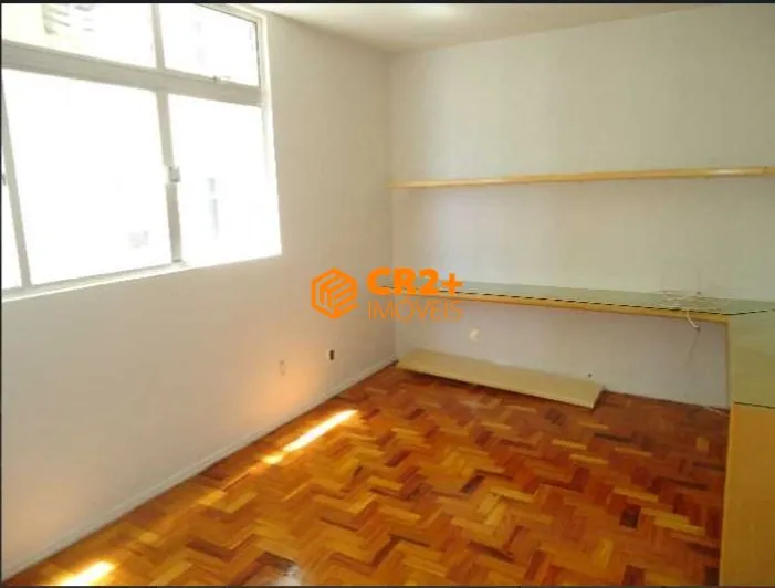 Imagem Apartamento á Venda 140m² com 3 Quartos, 1 Suíte em Boa Viagem.