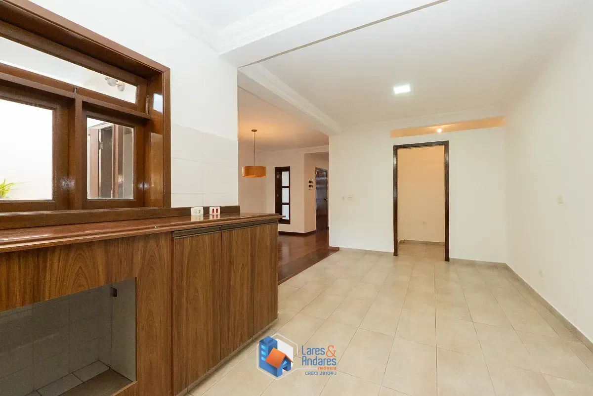 Imagem Casa de vila para venda em Indianópolis com 3 quartos, sendo 1 suíte, 239m²