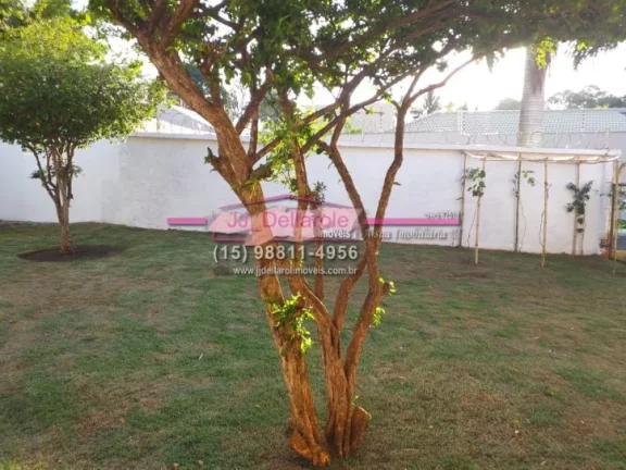 Imagem Belíssima casa em condomínio de alto Padrão