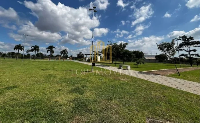 Imagem TERRENO DE 250m² - Condomínio Fechado - VEREDA DOS CAMPOS - ZONA LESTE SJC