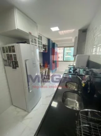 Imagem APARTAMENTO 3 QUARTOS, QUADRA DO MAR DE ITAPARICA, 130 METROS COM LAZER COMPLETO!!!