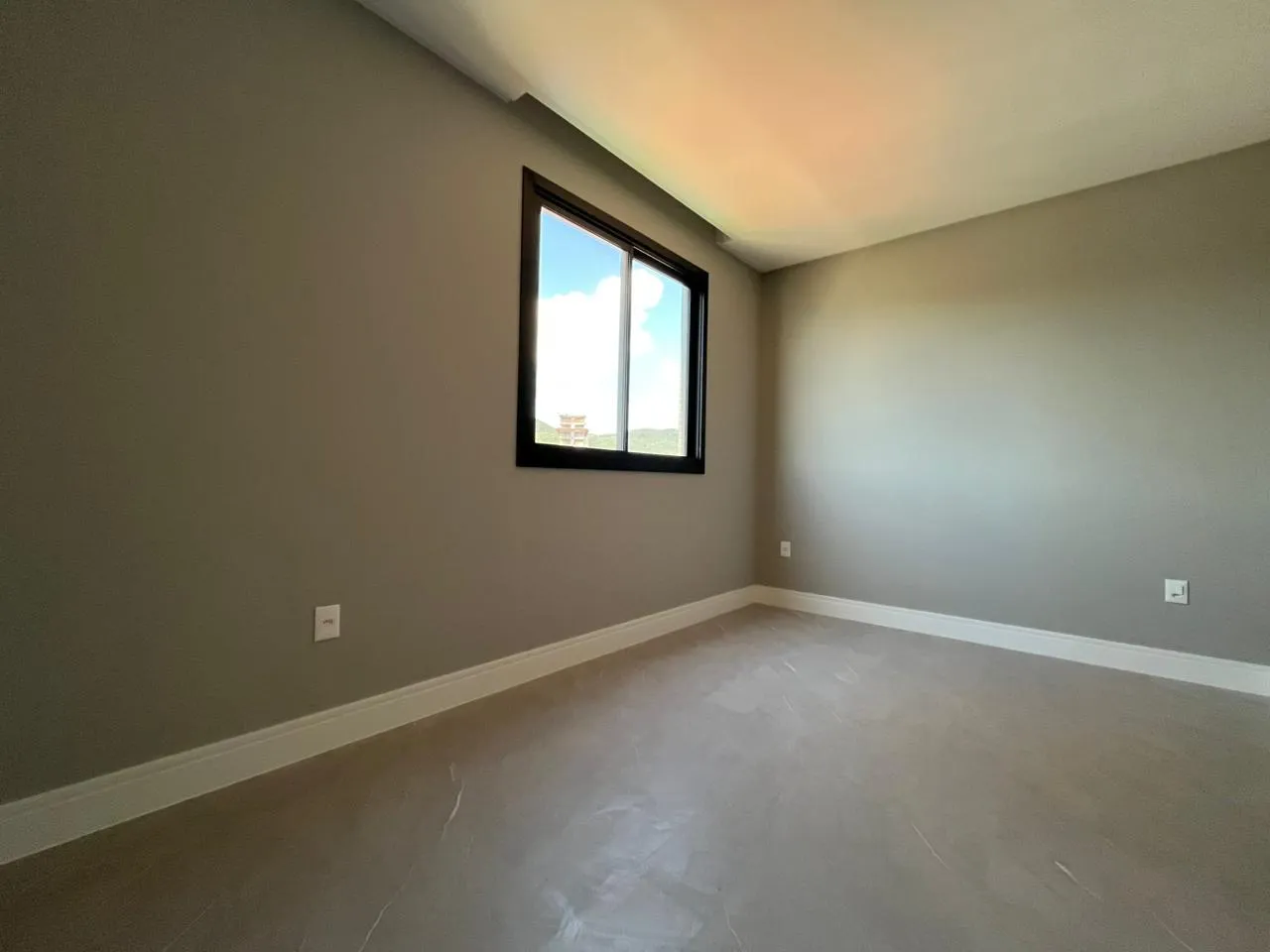 Imagem Apartamento com vista para o mar à venda com 197m2 por R$ 4.000.000,00
